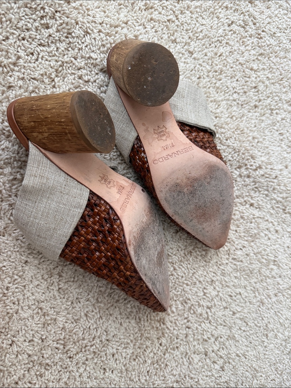Bernardo Brown Woven Pointed-Toe Mules with Light Neutral Knot Strap - Picture 4 of 6